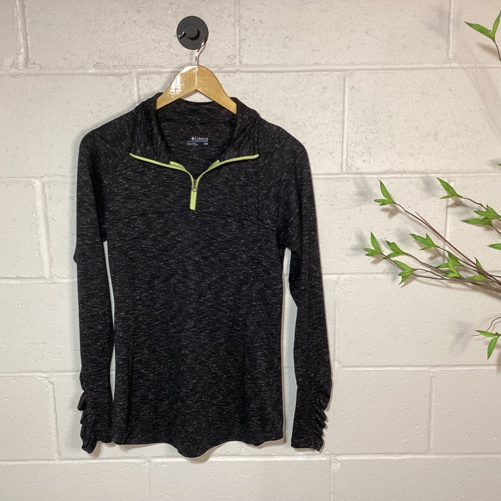 Women’s Columbia Half Zip Shirt | Lightweight Workout | Size Medium